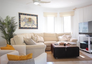 rent villa Bonita Denia