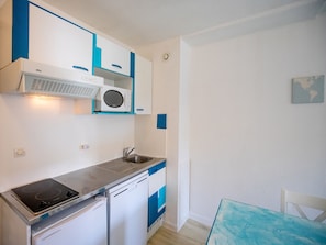 Cook your favorite meals in our fully equipped kitchen.
