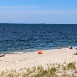 "Secret Beach", north of Sea Bright and a 20 min walk