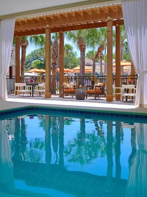 Outdoor Swimming pool