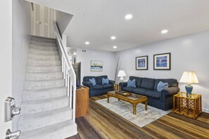 Welcome To Coastal Haven Condo