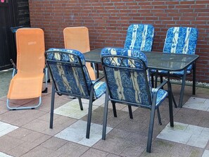 屋外ダイニングエリア