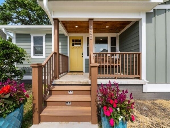 House, Porch, Staircase, Deck, Flower