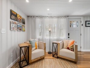 Indoors, Home Decor, Furniture, Living Room, Table