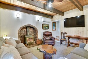 Living Room | Wood-Burning Stove