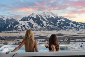Bain à remous extérieur