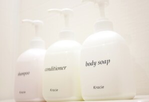Bathroom amenities