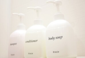 Bathroom amenities