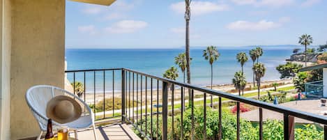 Balcony ocean views.