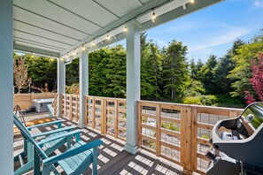 Covered wraparound porch