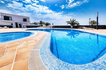 Casa Costa Esmeralda