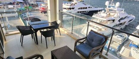 Lagoon/Marina Side  Balcony