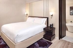 Comfortable Unit with King bed