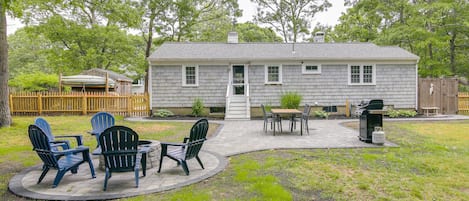 West Yarmouth Vacation Rental | 3BR | 1BA | Stairs Required | 1,000 Sq Ft