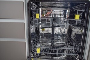 Dishwasher 