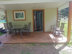 Entrance and porch.