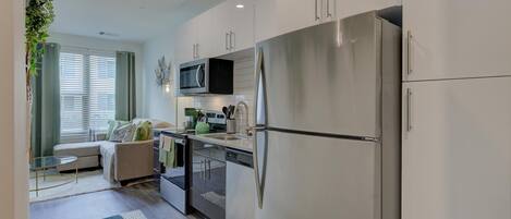 Kitchen (Stainless Steel Appliances)