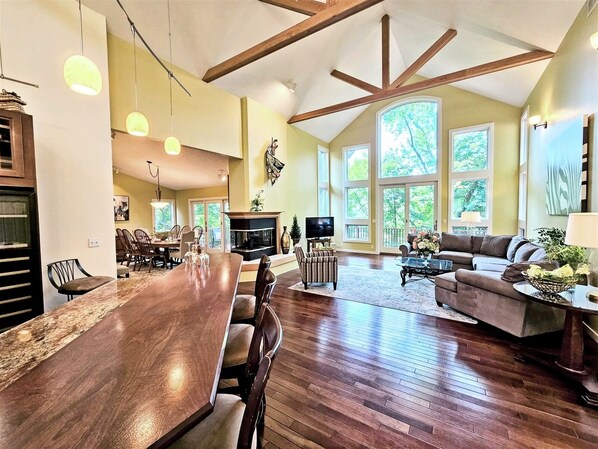 Beautiful open great room at PleasanTrees