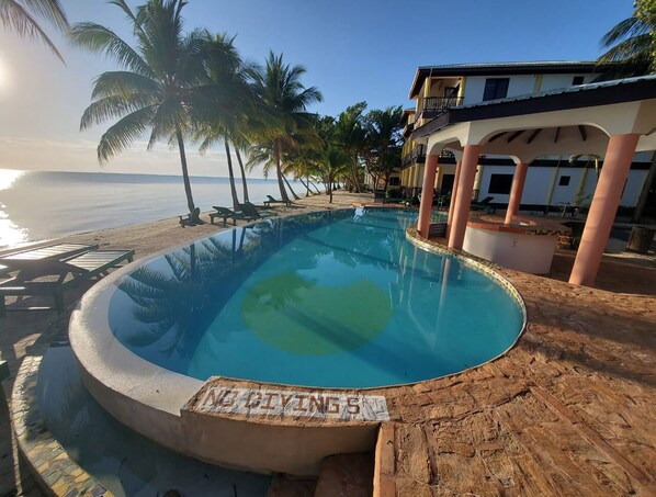 Beachside Pool