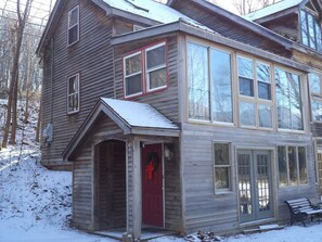 Three Floors of Bright Comfortable Rooms