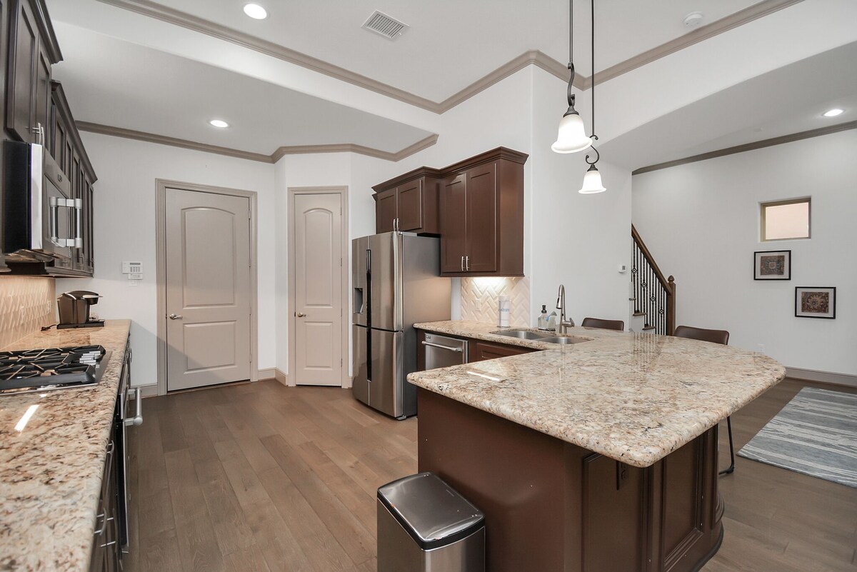 Gorgeous home in The Woodlands