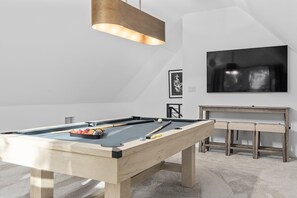 Spielezimmer