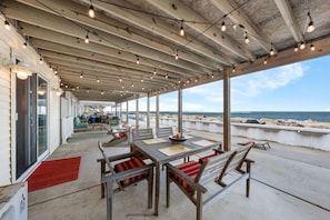 Relaxing sitting area with a nice Oceanview