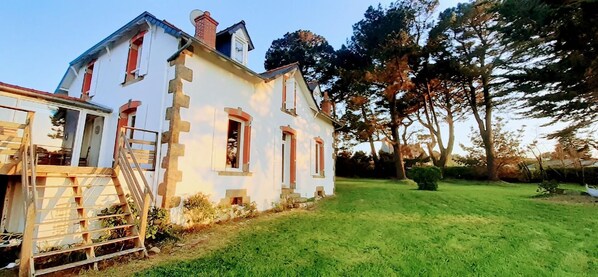 Extérieur