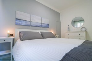 Bedroom 1 (1)