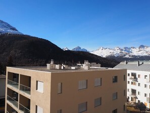 view (direction of the West)