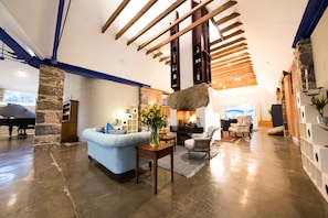 Living area and Fire 