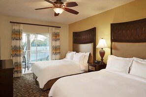 Unit with 2 Queen size beds. Exact unit will be assigned upon arrival. Views, colors and decor may vary.