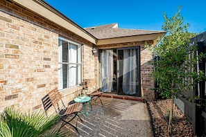 Front patio leading into dining/bar space