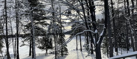 Skidåkning och snöaktiviteter