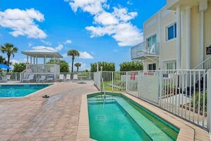 Refreshing swimming pool oasis, perfect for relaxation and fun.