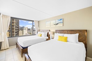 Have a relaxing sleep in your bedroom with 2 queen-size beds!