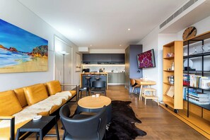 Comfortable open plan kitchen/living