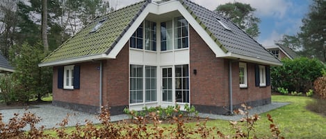 Exterieur vakantiehuis [zomer]