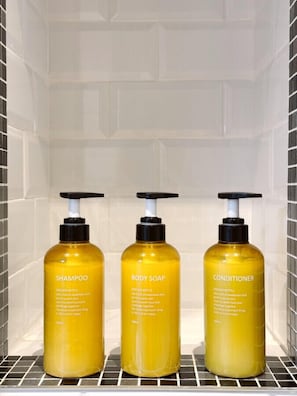 Équipements de salle de bain