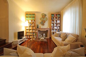 Dining Room, Living Room