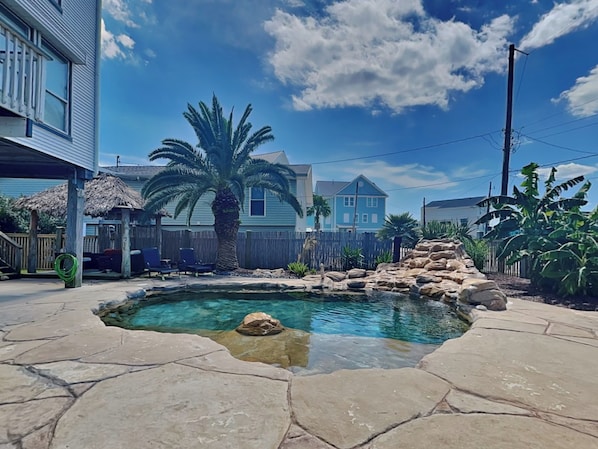 Welcome To Tiki Lagoon - Private Pool!