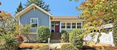 Adorable bungalow on corner lot of a dead-end street