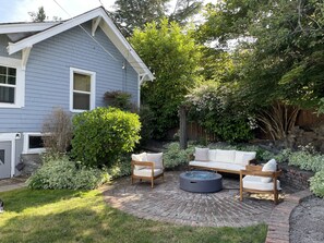 Outdoor patio to enjoy in warmer months (May to October)