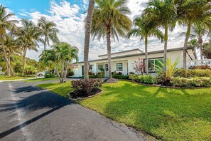 Front of the house, parking for 3 cars