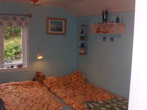 bedroom sleep well.