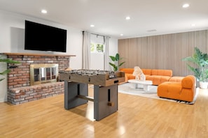 Spielezimmer