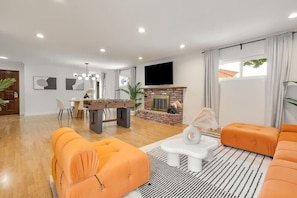 Spielezimmer