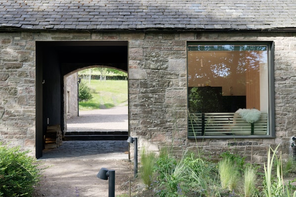 The Wash House, modern architecture within the 18th Century farmstead