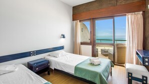 Bedroom with two smal beds with quality bed linens and also with access to the balcony
#bedroom #portugal #pt #algarve