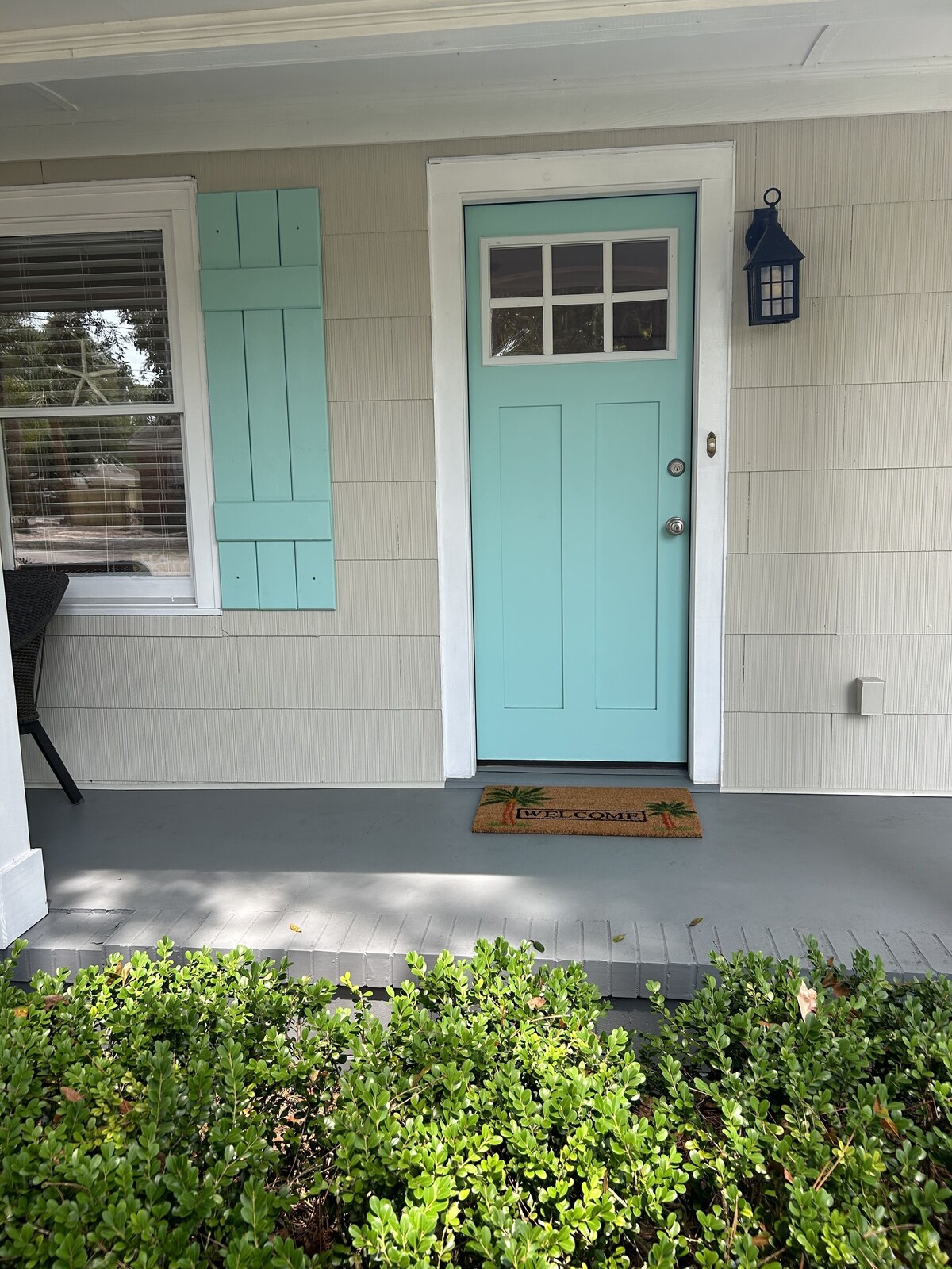 Welcome to Carols cottage. A restored 1940s home with island charm